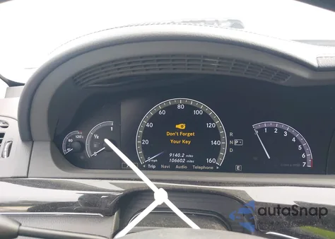 2013 Mercedes-Benz S 550 from USA, damaged, VIN WDDNG7DB1DA525967